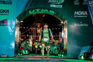 BIB: 5400
                            <button type="button" onclick="openModal(24874735)" class="btn btn-primary btn-sm float-right btn-popup" data-toggle="modal" data-target=".modal-high-quality">
                        <i class="fas fa-shopping-cart"></i> Add to Cart
                    </button>
                                            <button type="button" onclick="isThisMe(24874735, true)" class="btn btn-success btn-sm float-right btn-popup btn-isme hidden" data-toggle="tooltip" data-placement="bottom" title="นี่คือรูปของคุณใช่ไหม คลิกที่นี่เพื่อเอาเข้าอัลบั้ม">
                        <i class="fas fa-plus"></i> Add to album
                    </button>
                    <button type="button" onclick="isThisMe(24874735, false)" class="btn btn-warning btn-sm float-right btn-popup btn-isnotme hidden">
                        <i class="fas fa-ban"></i> Remove from album
                    </button>